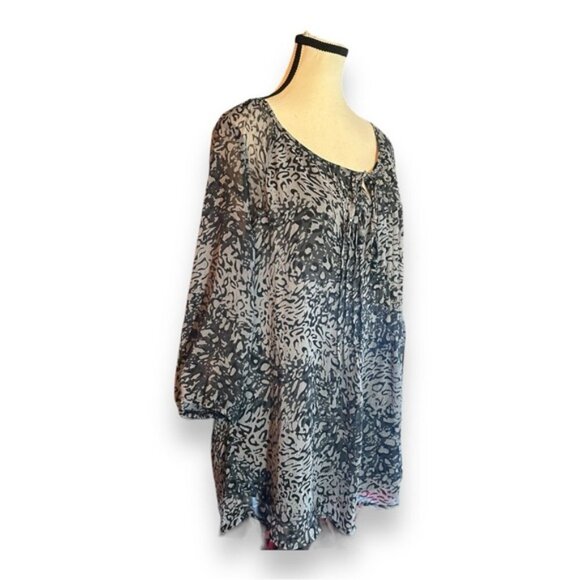 Women’s 1X Notations Women Grey Blue Animal Print Georgette 3/4 Top 14 16 18 - Picture 8 of 9